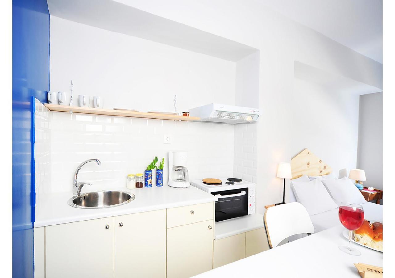 Live In Athens, Psyrri Central Apartments Room photo